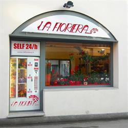 La Fioriera Di Zenobi Massimo, Meda orari di apertura