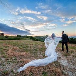 La Fotografia di Bartolozzi Carlo, Treia orari di apertura