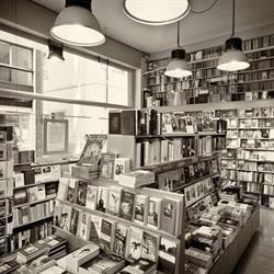 Libreria Il Viaggiatore Immaginario (Srl), Arezzo orari di apertura