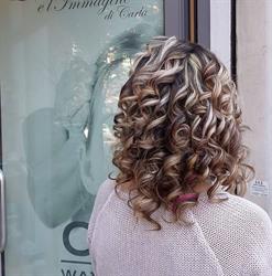 Lo Stile e L'immagine Di Marchiano' Carla Patrizia e de Iorio Carla sn, Bologna orari di apertura