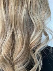 M & t Hairdressers SNC Di Lena Monica & Tatiana, Gallarate orari di apertura