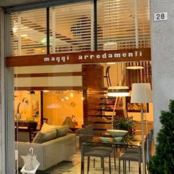 Maggi Arredamenti, Lavagna orari di apertura