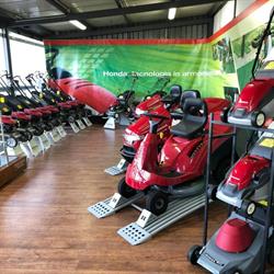 Motorgarden, Parma orari di apertura