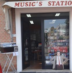 Music's Station, Cavezzo orari di apertura