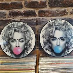 Musik Import (S.a.s.-K.g.), Bolzano orari di apertura