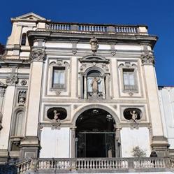 Chiesa Santa Maria degli Angeli alle Croci, Napoli orari di apertura