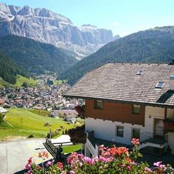 Pensione Daniel, Selva di Val Gardena orari di apertura