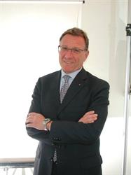 Piccolo Eugenio (Dr.), Varese orari di apertura