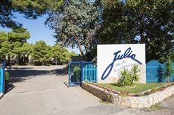 Julia Residence, Peschici orari di apertura