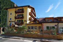 Hotel Sass Maor, Predazzo orari di apertura