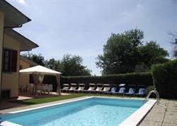 Villa Centoni, Montecarlo orari di apertura