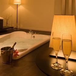 Joia Hotel & Luxury Appartaments, Brusaporto orari di apertura